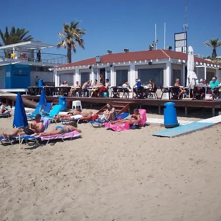 Apartment Central Gem - 10 Min Walk To The Sea, Harbor And Mall Paphos